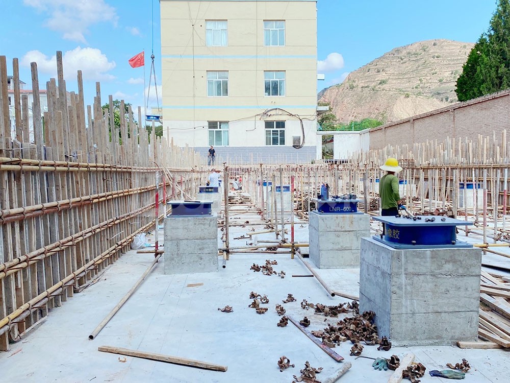 建筑铅芯减震橡胶隔震支座厂家